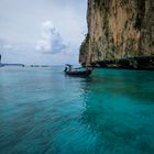 Pi-Leh Bay, Long tail boat