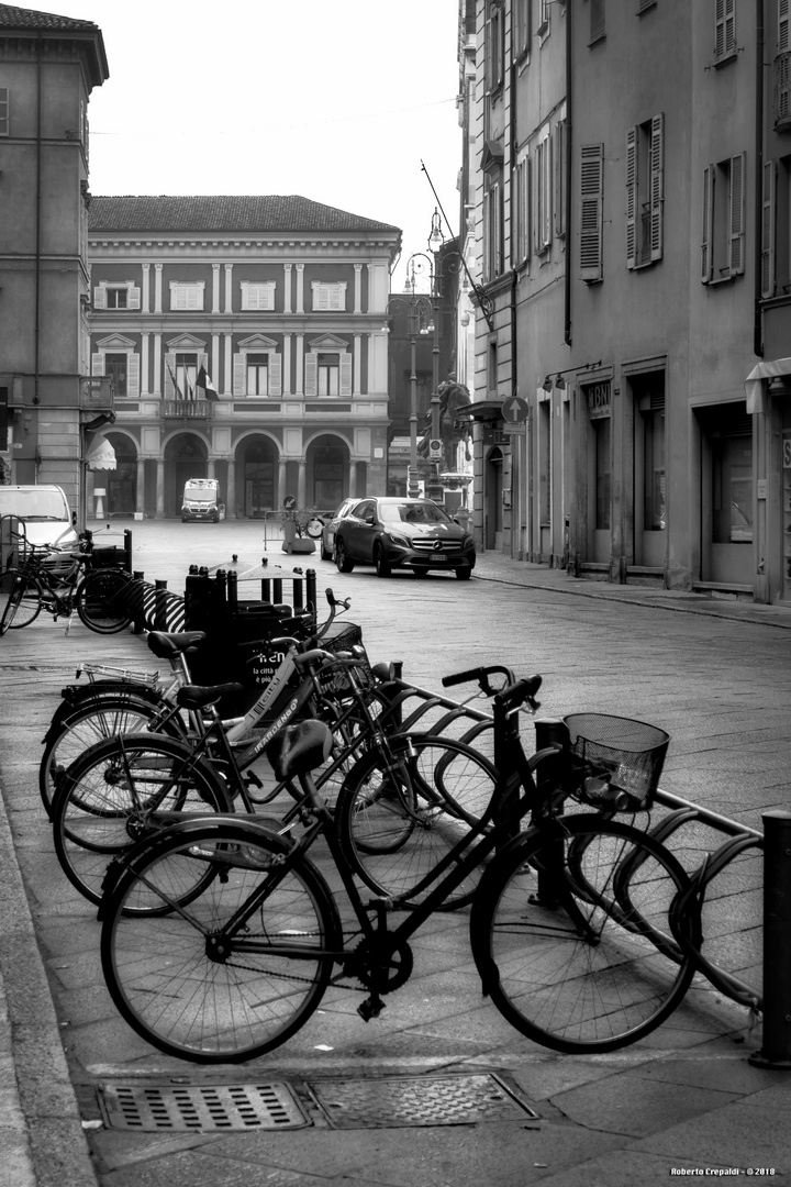 Piacenza, piazza Cavalli