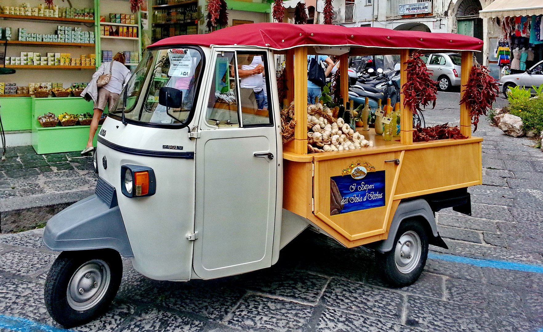 Piaggio Ape, der Gewürze-Express