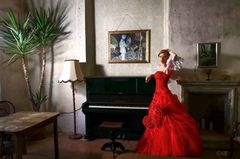 Piano Lady in Red