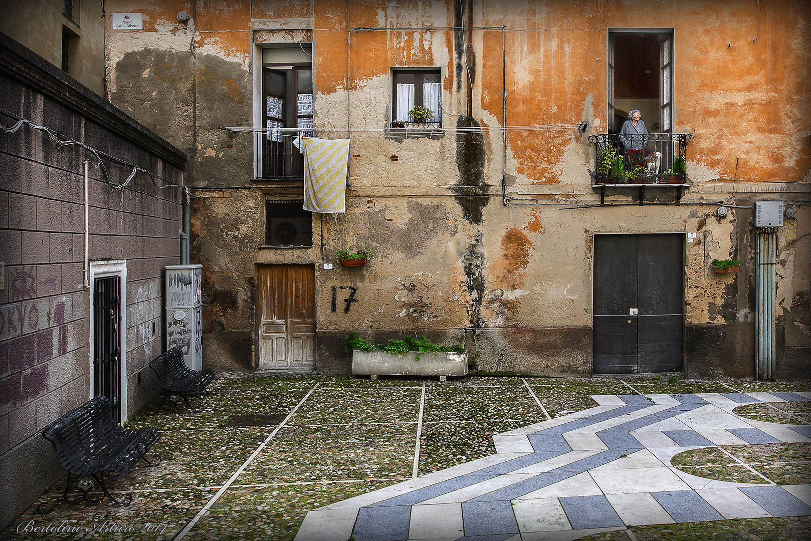 Piazza Carlo Alberto - Castello, rione di Cagliari -