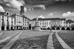 Piazza Cavour, Vercelli