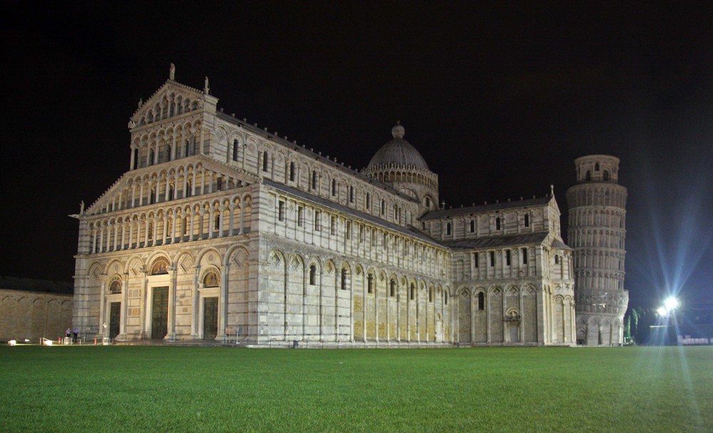 piazza dei miracoli