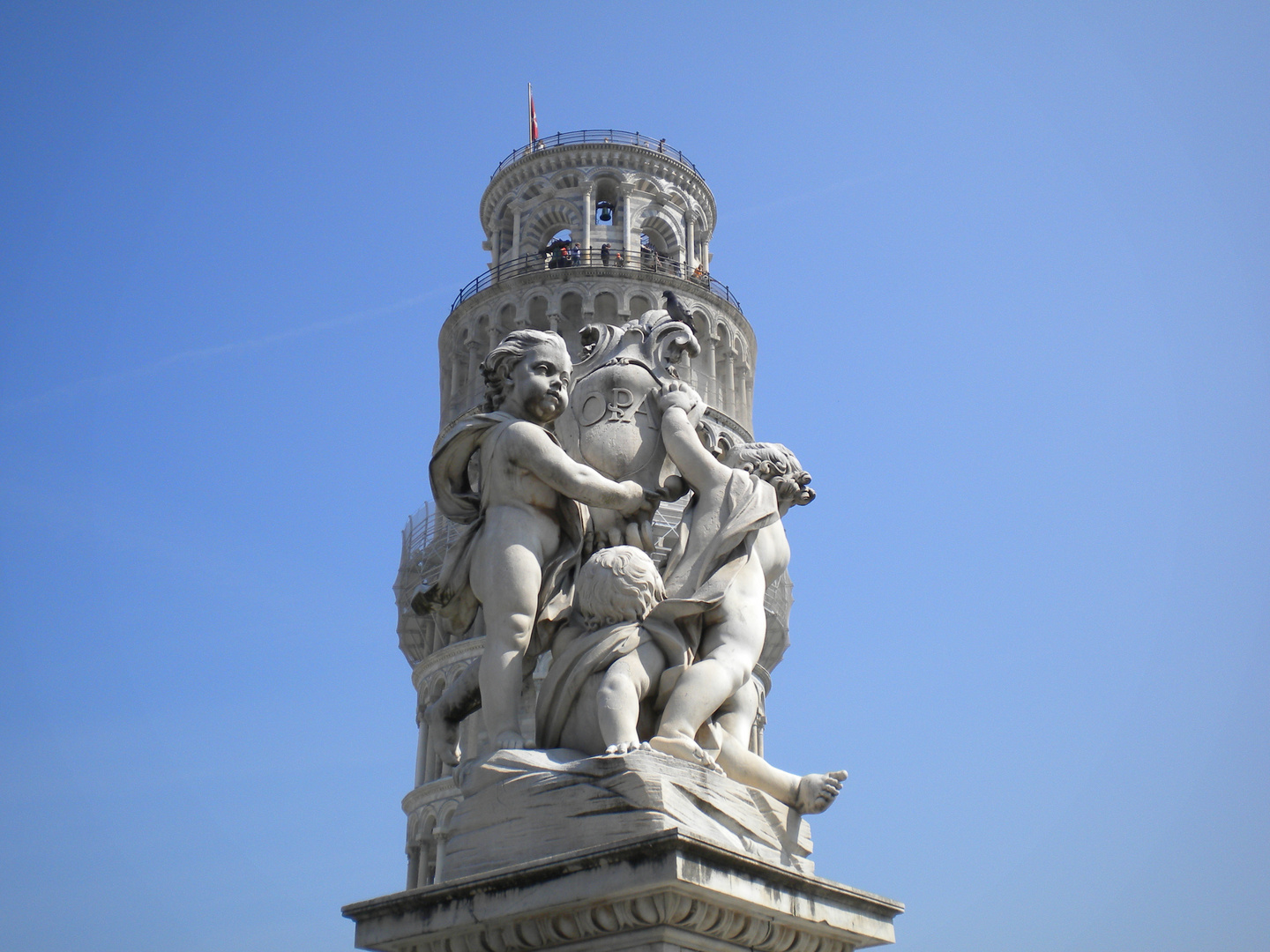 PIAZZA DEI MIRACOLI