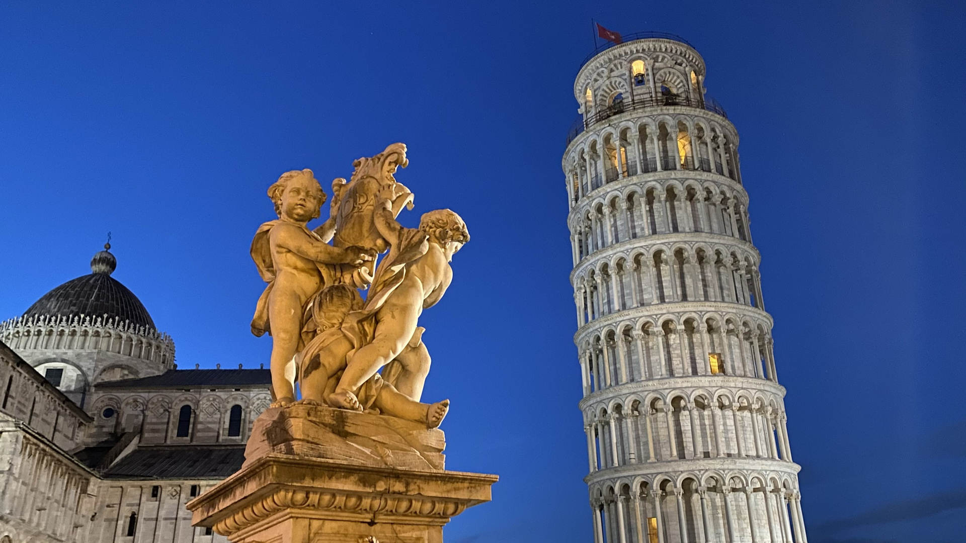 Piazza dei Miracoli in Pisa