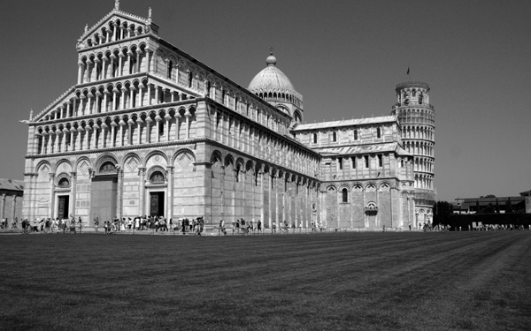 piazza dei miracoli.........in bianco e nero