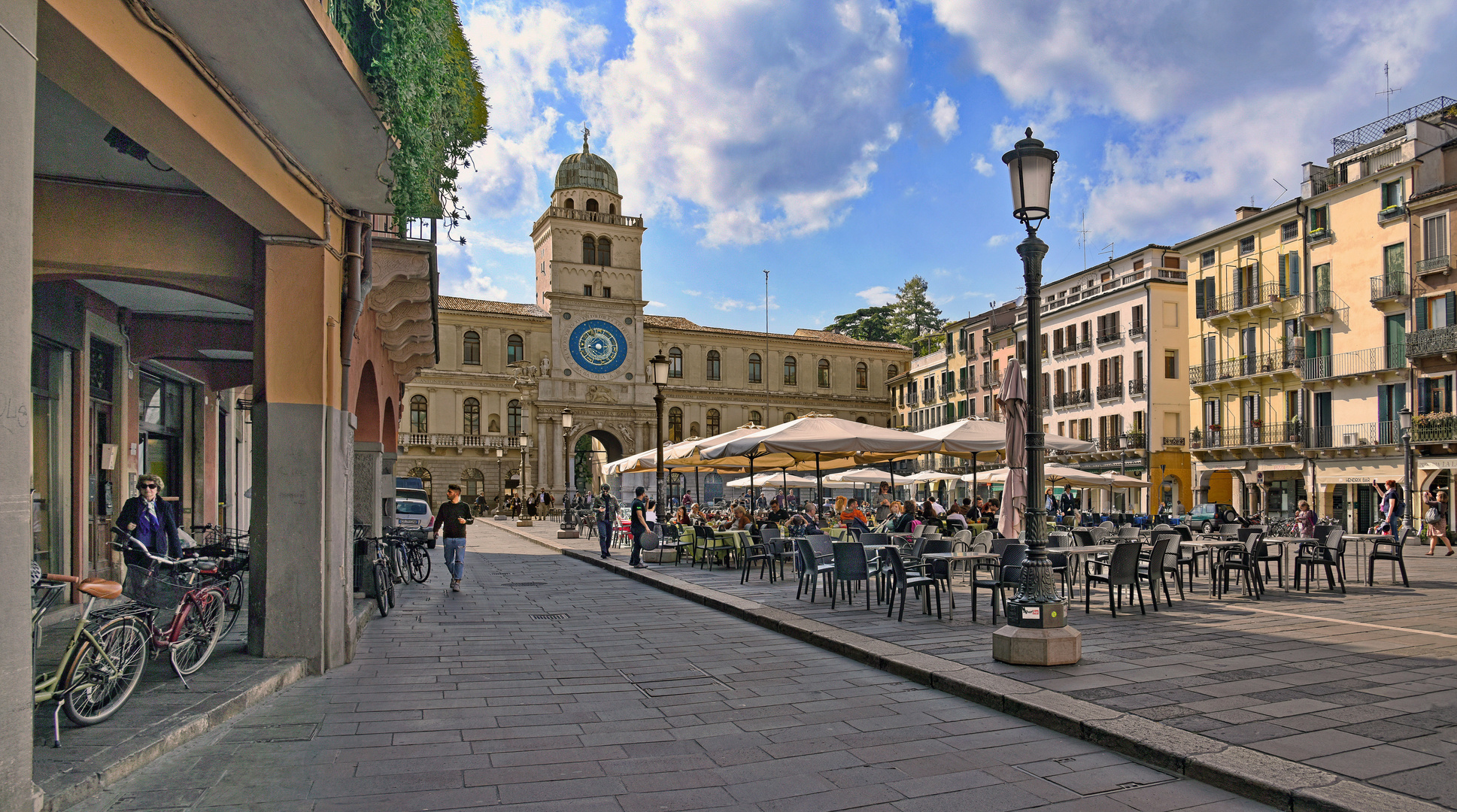 Piazza dei Signori, Padua
