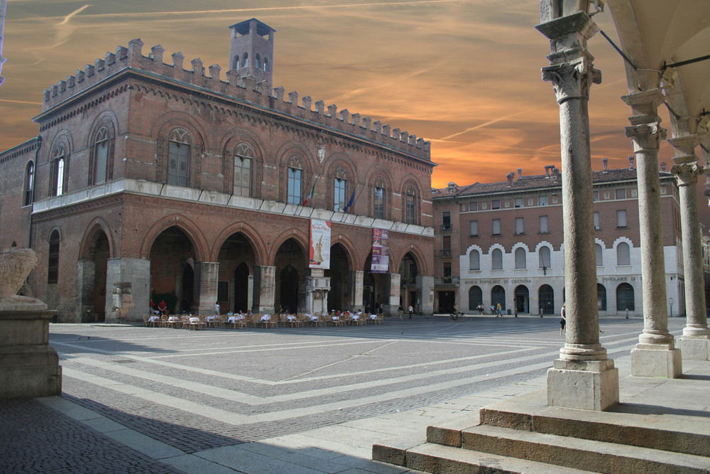 Piazza del Comune - Cremona