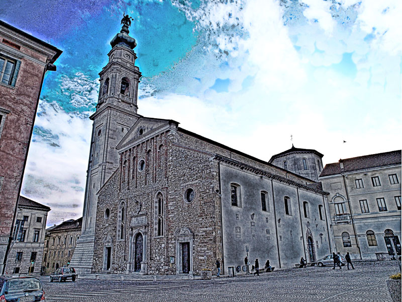 Piazza del Duomo -Belluno- scorcio 1