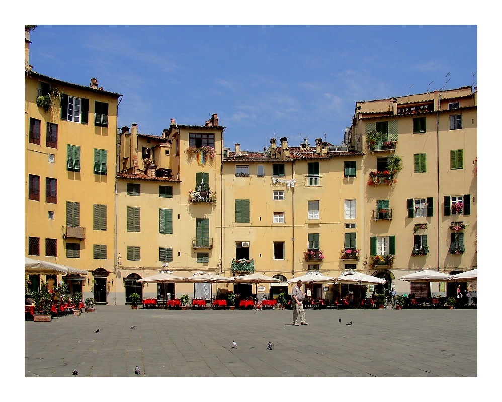 Piazza del Mercato...