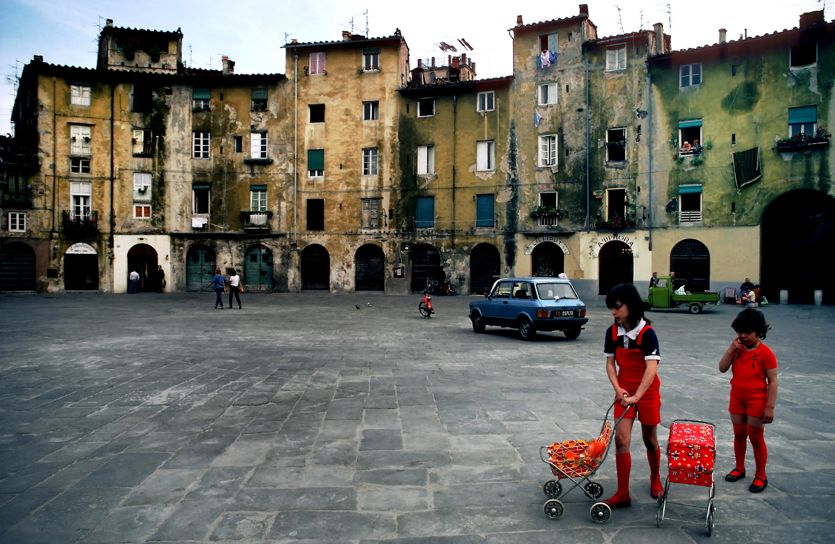 Piazza del Mercato in Lucca