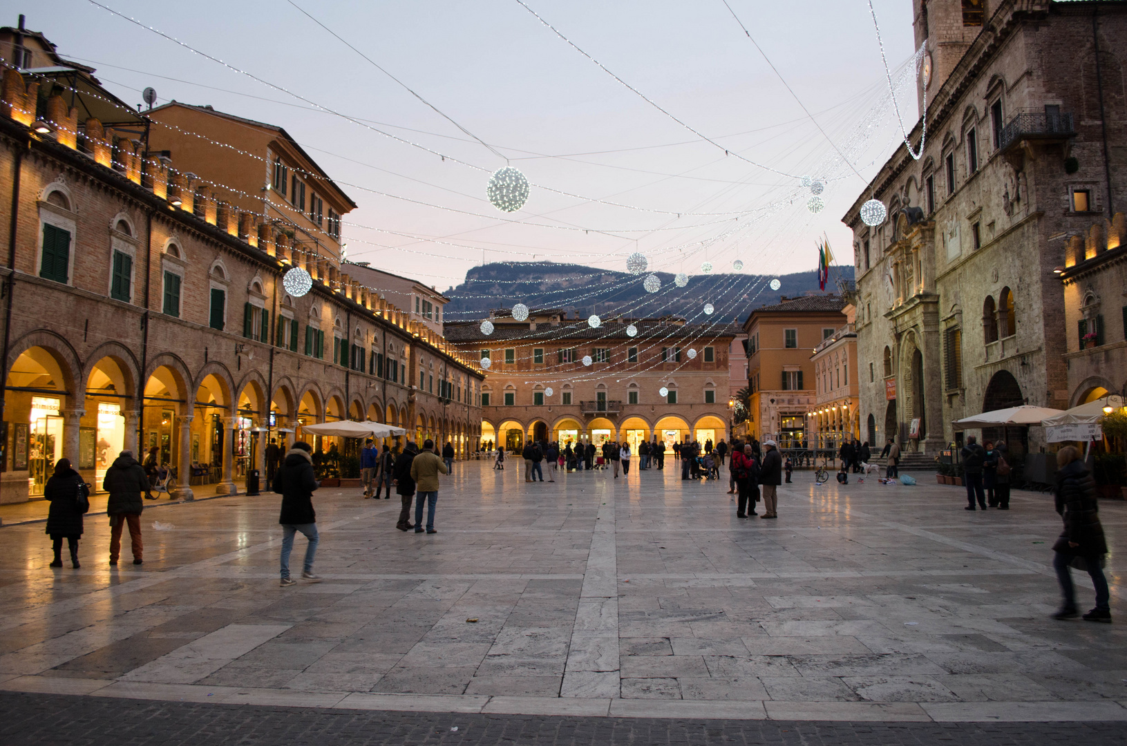 Piazza del Popolo - Ascoli Piceno (Italia)