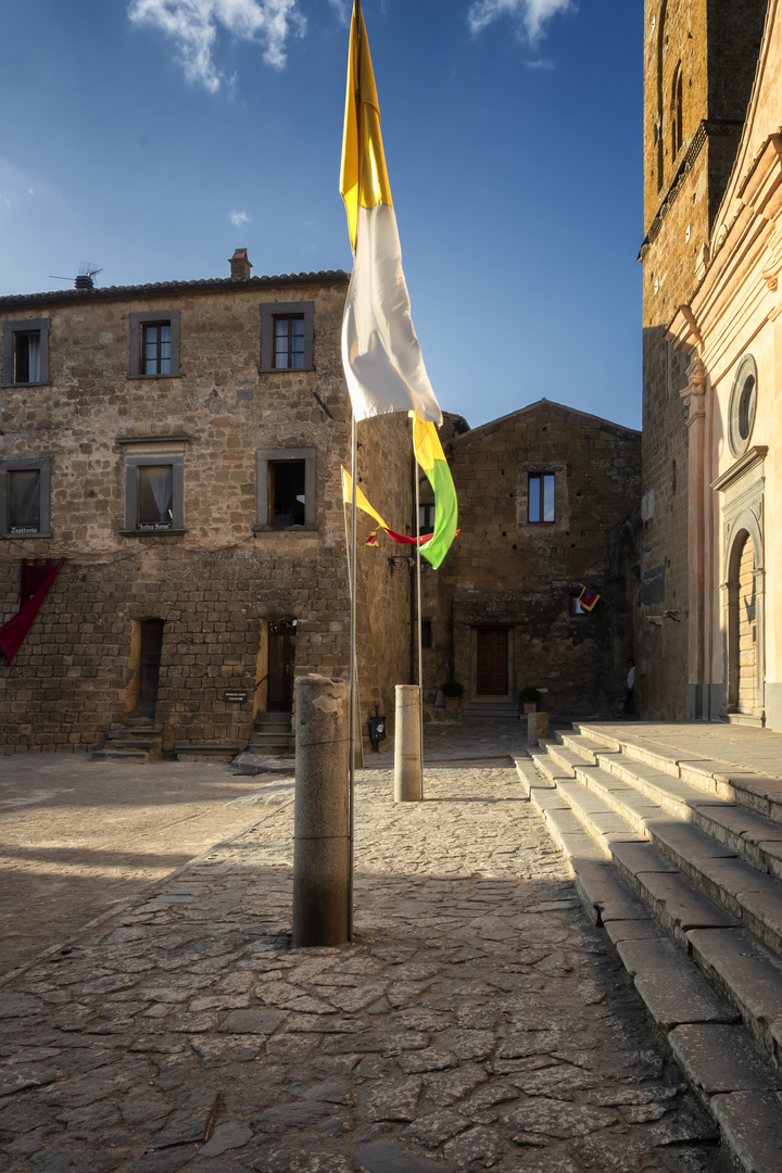 Piazza della chiesa, Civita di Bagnoregio