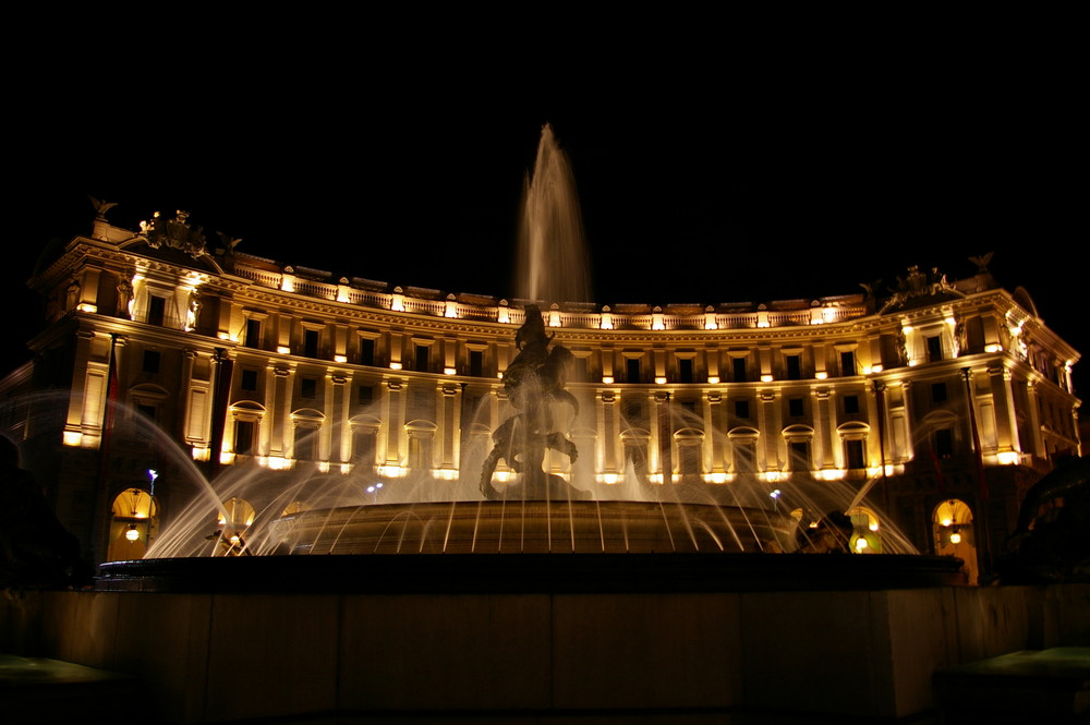 Piazza della Repubblica mit Najaden-Brunnen