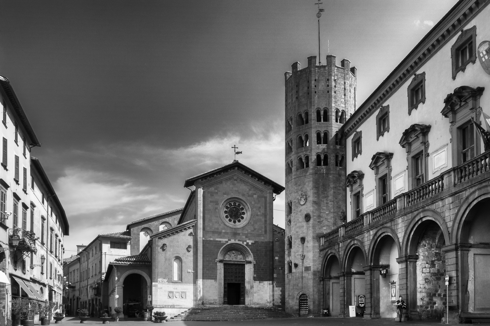 Piazza della Repubblica, Sutri