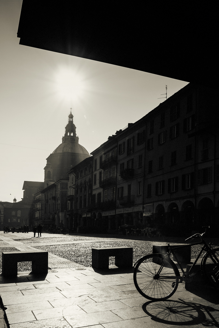 Piazza della Vittoria, Pavia