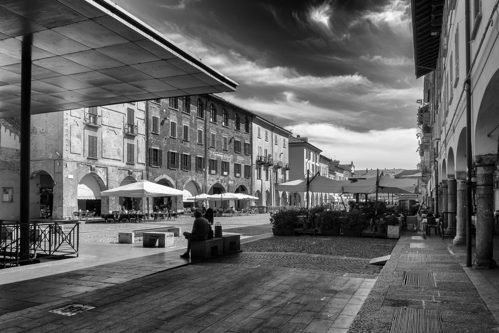 Piazza della Vittoria, Pavia