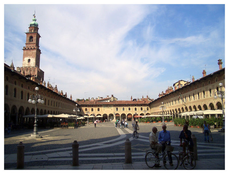 Piazza Ducale