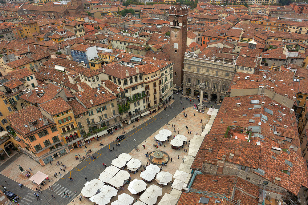 Piazza Erbe...