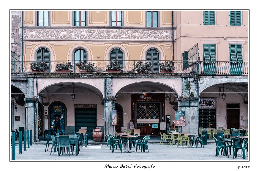 Piazza Ficino #01, Figline Valdarno