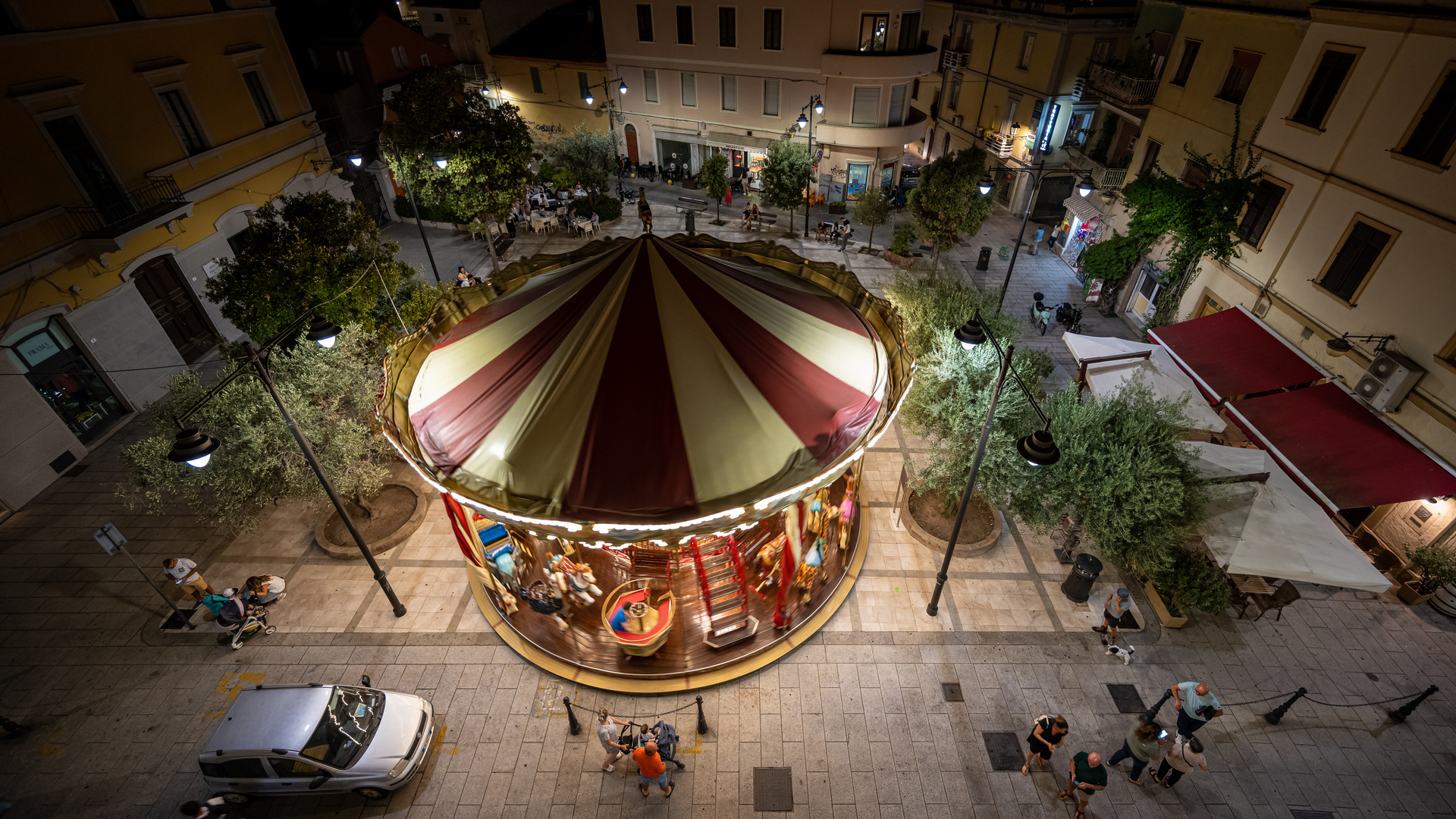 Piazza Giacomo Matteotti, Oblia