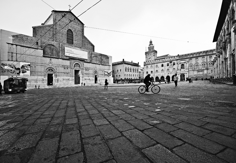 PIAZZA GRANDE - IN RICORDO DI LUCIO