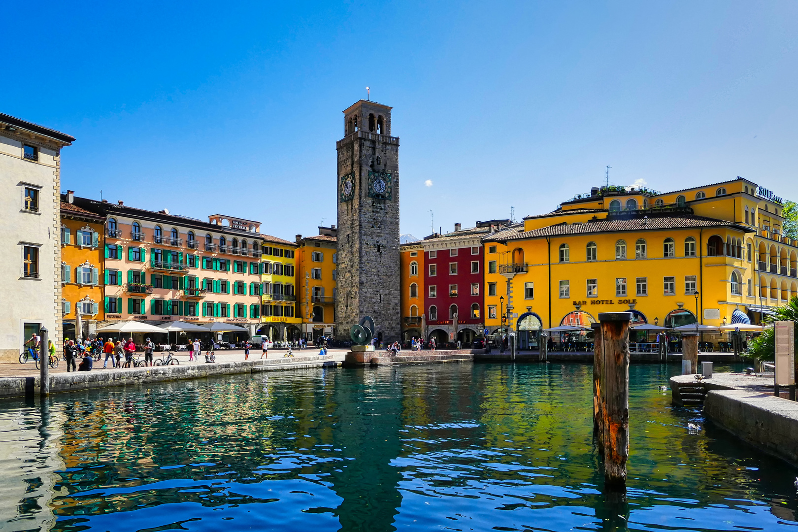 Piazza III Novembre