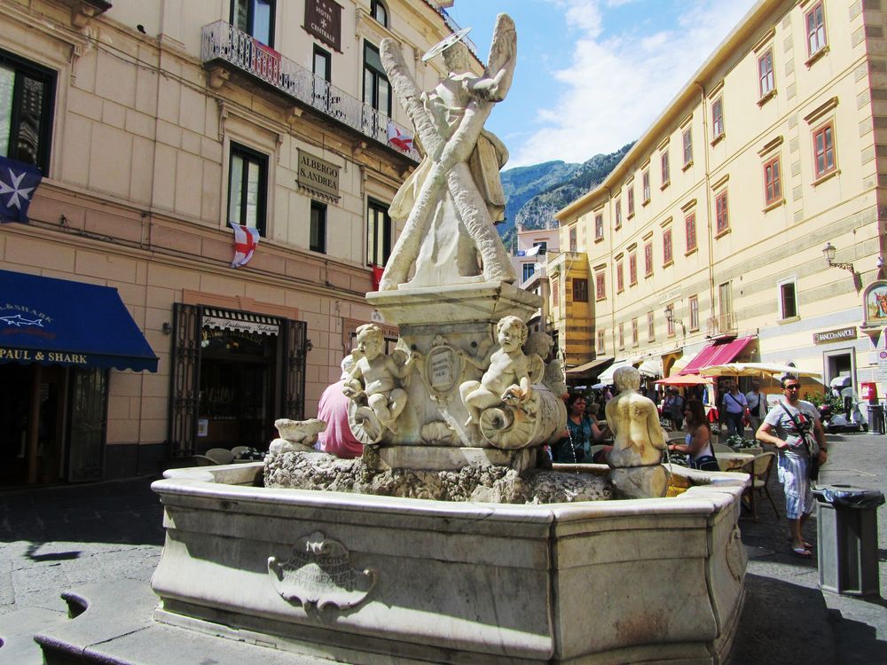 Piazza in Amalfi