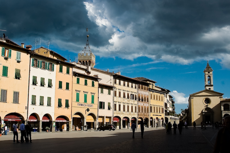 Piazza - La riconosci?