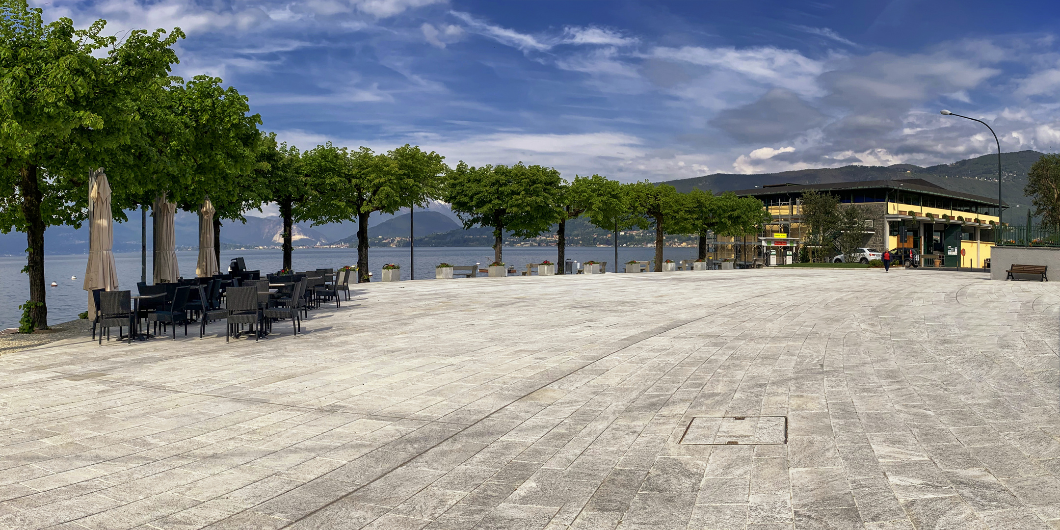 Piazza Lago, Caldè