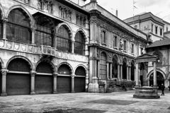 Piazza Mercanti, Milano