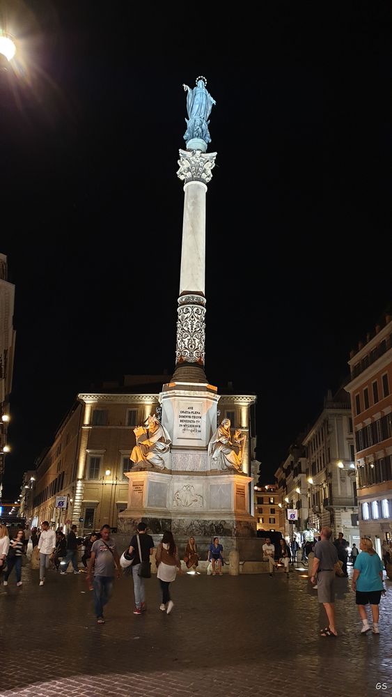 Piazza Mignanelli - Säule der unbefleckten Empfängnis