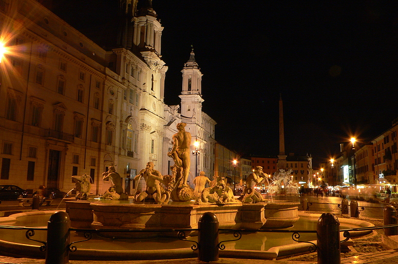 ...Piazza Navonna at Night...