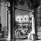 Piazza San Marco in vetrina