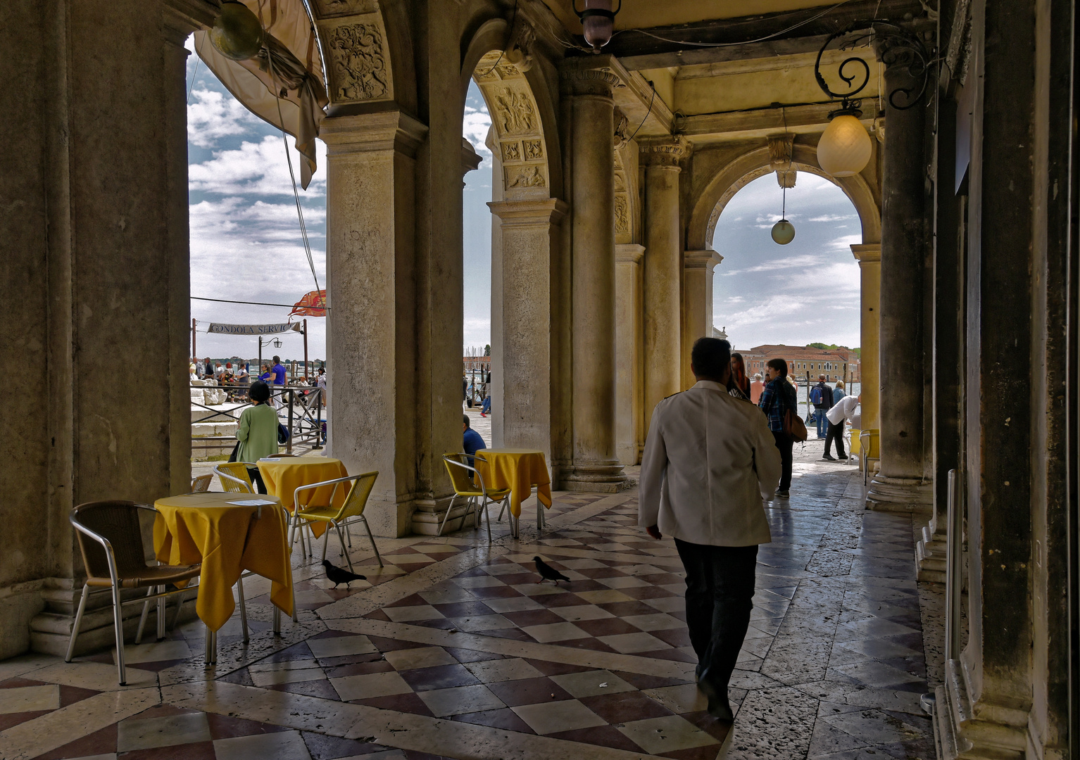 Piazza San Marco - un espresso per favore !!