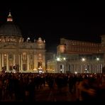 Piazza San Pietro in Rom - Die Nacht als der Papst stirbt