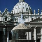  Piazza San Pietro mit Petersdom