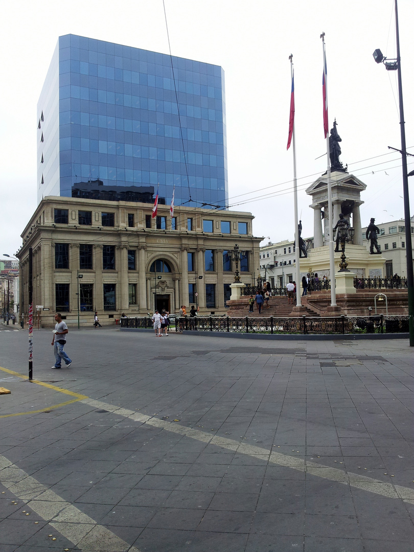 Piazza Sotomayor - Valparaíso - Cile