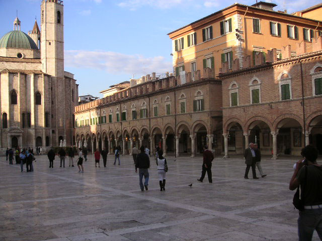 Piazza2