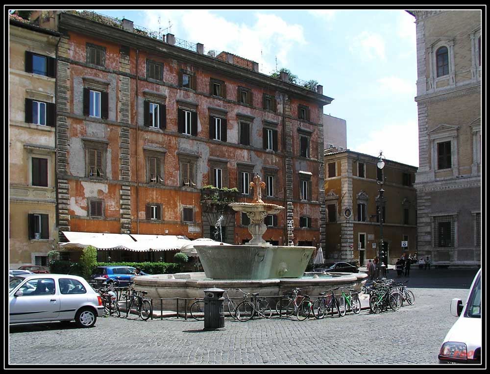 Piazza_Farnese_01