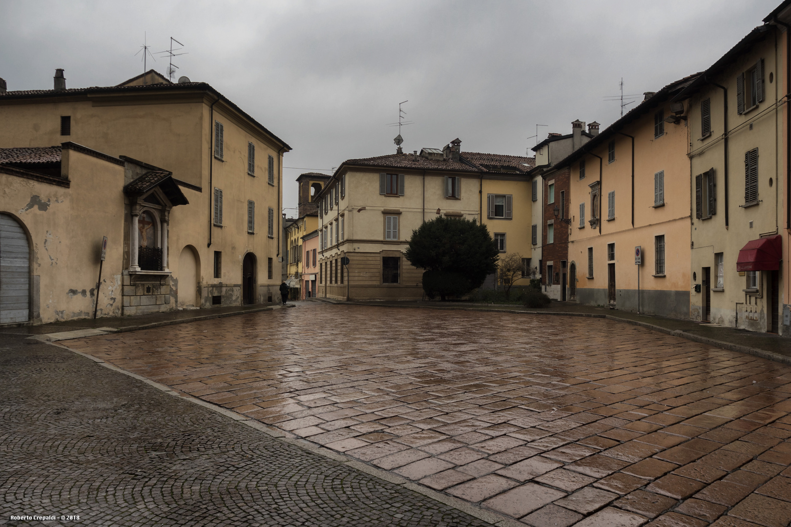 Piazzale dei chiostri del duomo, Piacenza