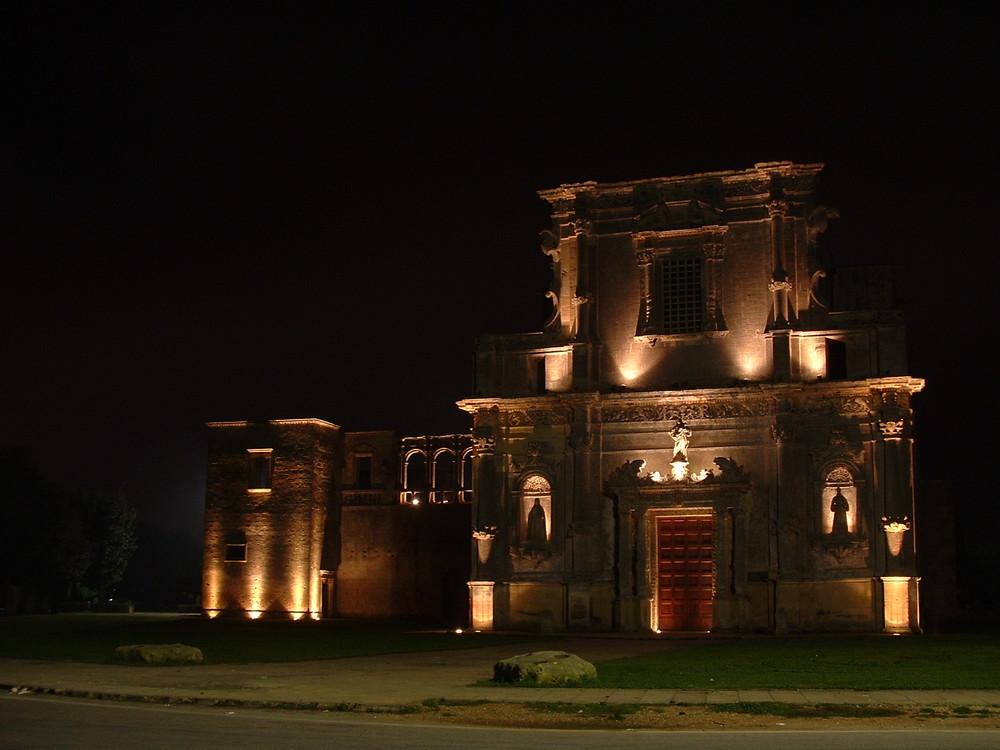 Piazzale Ex Convento Degli Agostiniani Melpignano (Lecce)