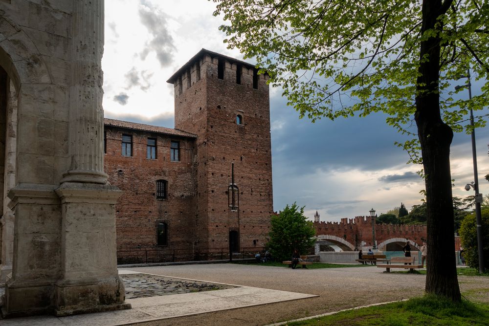 Piazzetta Castelvecchio, Verona