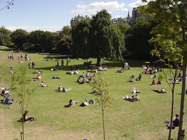 Pic-nic at Edinburgh