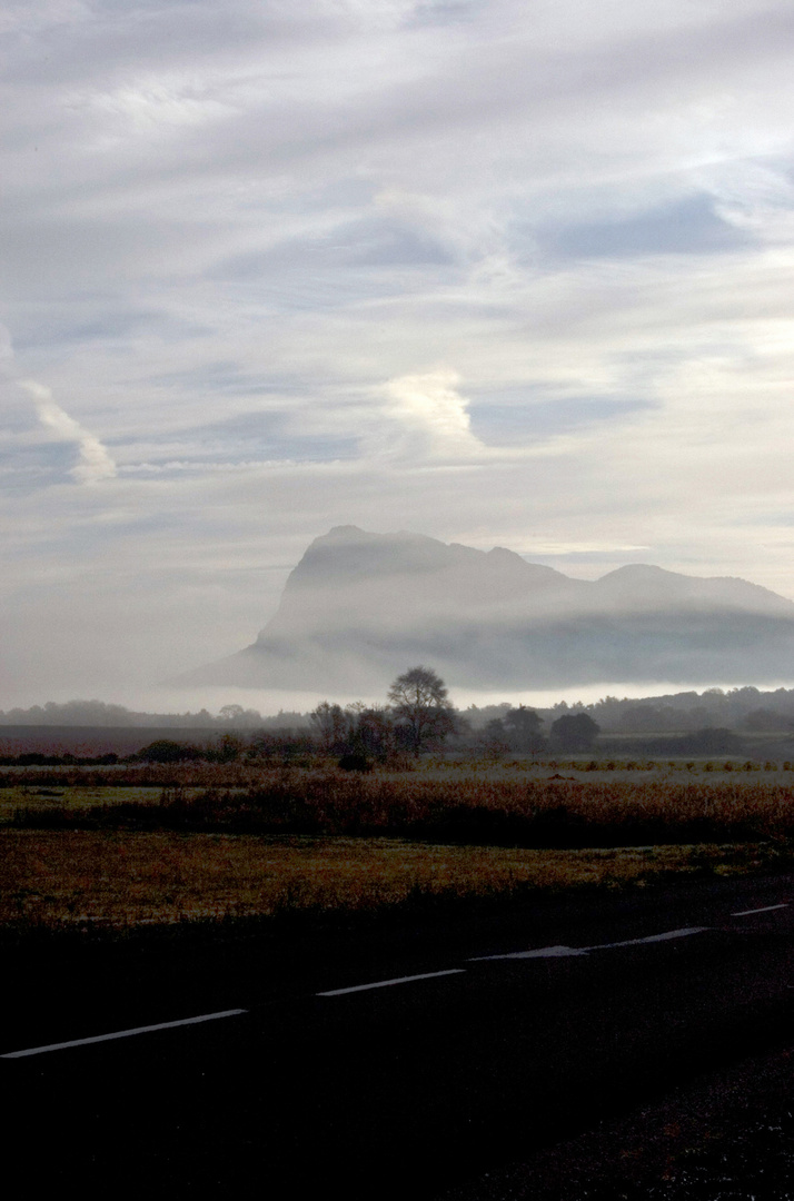 pic st loup early morning