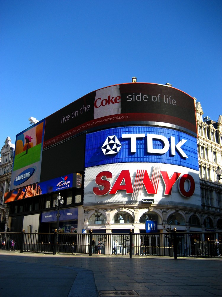 Picadilly Circus