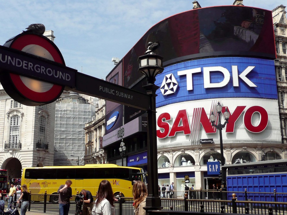 Picadilly Circus