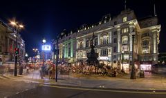 Piccadilly Circus - 06