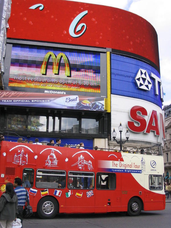 Piccadilly Circus