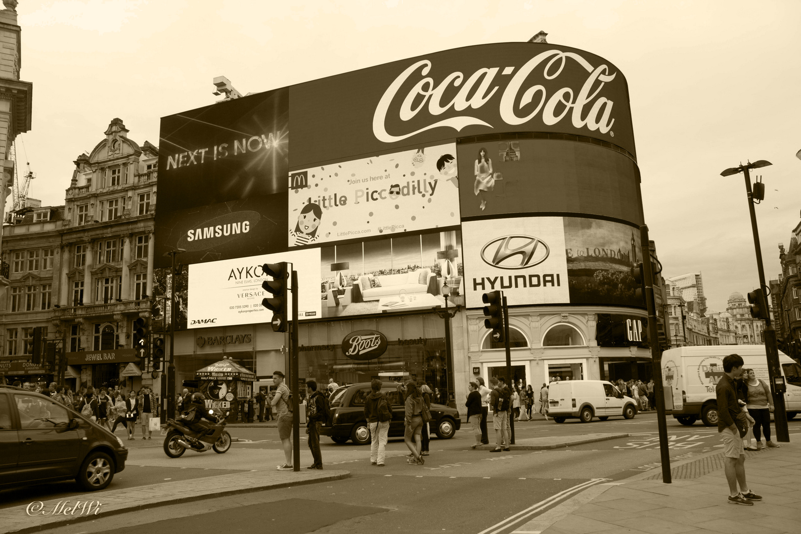 Piccadilly Circus